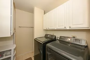 1111 N Sunnyslope Dr, Racine, WI 53406 - Photo 18