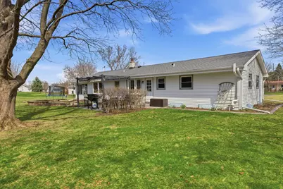 N95W19929  Marson Ct, Menomonee Falls, WI 53051 - Photo 30