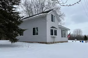 1304 Boomer St, Watertown, WI 53094 - Photo 4