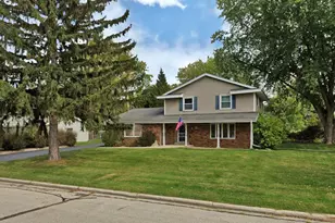 W153N11514 Potomac Cir, Germantown, WI 53022 - Photo 1