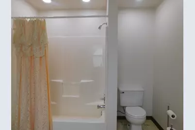 5312 N 54th St, Milwaukee, WI 53218 - Photo 10