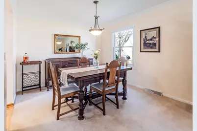 416 S Comanche Ln, Waukesha, WI 53188 - Photo 12