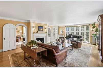 323 S Garfield Ave, Janesville, WI 53545 - Photo 10