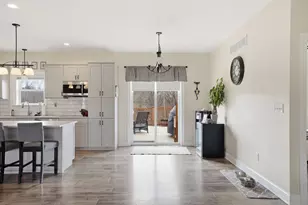 N7037 Hillside Ct, Richmond, WI 53115 - Photo 10