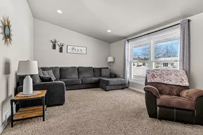 204 S 7th Ave, Saint Nazianz, WI 54232 - Photo 4