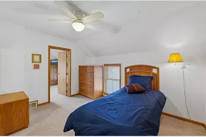 453  Alley St, Mayville, WI 53050 - Photo 12