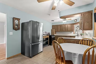 10506 W Grange Ave, Hales Corners, WI 53130 - Photo 6