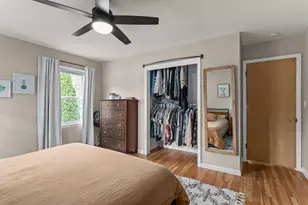 10506 W Grange Ave, Hales Corners, WI 53130 - Photo 14