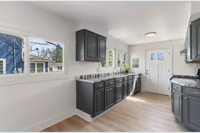 408 E Geneva St, Delavan, WI 53115 - Photo 10