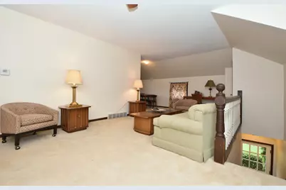 661 S Lake Shore Dr, Lake Geneva, WI 53147 - Photo 8