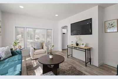 4752 N 44th St, Milwaukee, WI 53218 - Photo 2