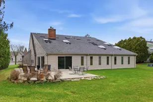 10270 N Range Line Ct, Mequon, WI 53092 - Photo 34