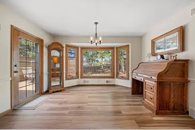 3827 S Oakbrook Dr, Greenfield, WI 53228 - Photo 10