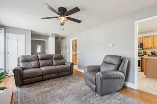 155 Concord Ln, West Bend, WI 53095 - Photo 8