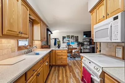 955 W Whitefish Rd, Port Washington, WI 53074 - Photo 10