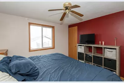 4622 N 125th St, Butler, WI 53007 - Photo 14