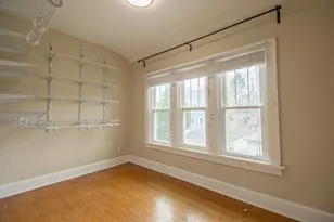 2715 N Oakland Ave, Milwaukee, WI 53211 - Photo 30