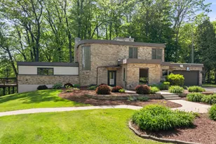 1608 N Rapids Rd, Manitowoc, WI 54220 - Photo 1