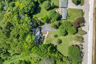 1608 N Rapids Rd, Manitowoc, WI 54220 - Photo 6