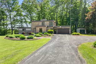 1608 N Rapids Rd, Manitowoc, WI 54220 - Photo 12
