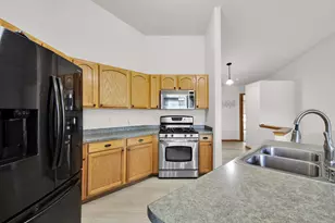 1280 Orchard Cir, Oconomowoc, WI 53066 - Photo 16