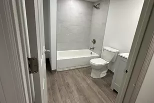 2320 W Orchard St, Milwaukee, WI 53204 - Photo 12