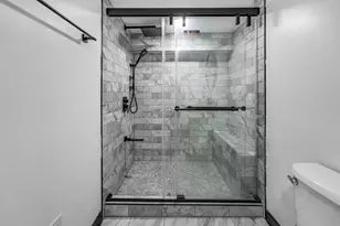 3572 S Sunset Dr, Milwaukee, WI 53220 - Photo 16