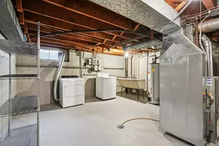 4858 N Shoreland Ave, Whitefish Bay, WI 53217 - Photo 20