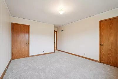 4858 N Shoreland Ave, Whitefish Bay, WI 53217 - Photo 14