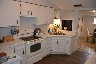 9305 Caddy Ln, Racine, WI 53108 - Photo 6