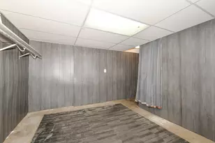 2566 S 64th St, Milwaukee, WI 53219 - Photo 24