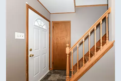 2566 S 64th St, Milwaukee, WI 53219 - Photo 8