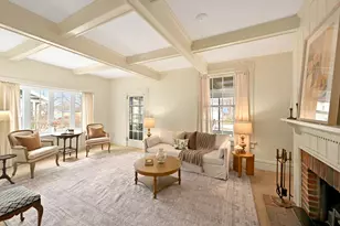 8205 Chestnut St, Wauwatosa, WI 53213 - Photo 10