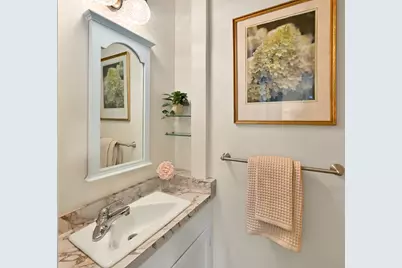 8205  Chestnut St, Wauwatosa, WI 53213 - Photo 22