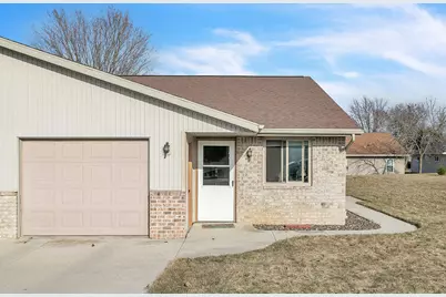1506  Mason St #A, New Holstein, WI 53061 - Photo 1