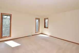 1104 Riverway Ct, Pewaukee, WI 53072 - Photo 36