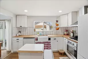 N1142 Walnut Rd, Bloomfield, WI 53128 - Photo 8