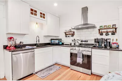 543  Oakwood Trl, Twin Lakes, WI 53181 - Photo 12