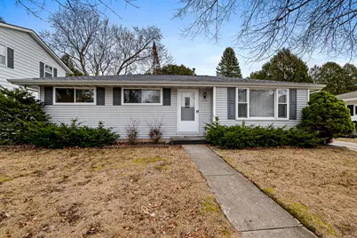 3723 S 17th Pl, Sheboygan, WI 53081 - Photo 2