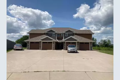 3808  Sunnyside Dr, La Crosse, WI 54601 - Photo 1