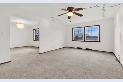 525  Catskill Rd, Brookfield, WI 53186 - Photo 4