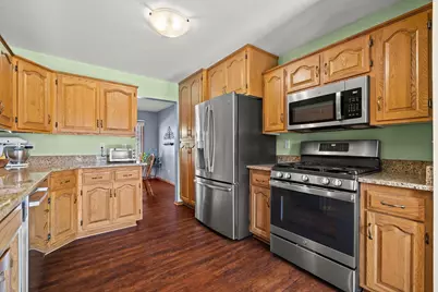 1721  Centennial Ln, Racine, WI 53406 - Photo 38