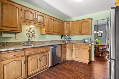 1721  Centennial Ln, Racine, WI 53406 - Photo 36