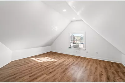 1712 E Park Pl #1714, Milwaukee, WI 53211 - Photo 36