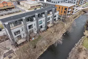 305 Mill Reserve Dr, Waukesha, WI 53188 - Photo 1