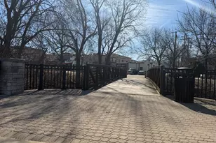 305 Mill Reserve Dr, Waukesha, WI 53188 - Photo 38