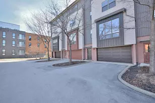 305 Mill Reserve Dr, Waukesha, WI 53188 - Photo 42