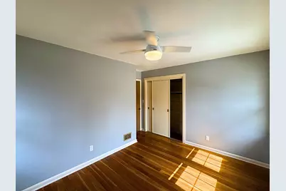 733 N Glenn Dr, Waukesha, WI 53188 - Photo 14