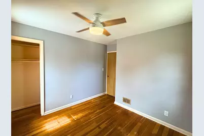 733 N Glenn Dr, Waukesha, WI 53188 - Photo 16