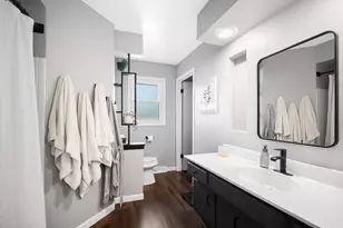 1230 Fox Point Dr, Waukesha, WI 53189 - Photo 14